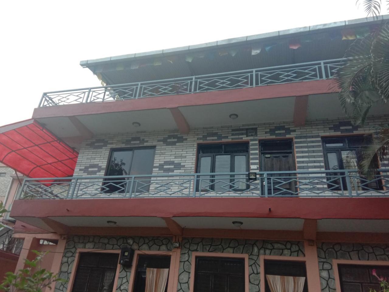 Kalpana G. House Hotel โพคารา ภายนอก รูปภาพ