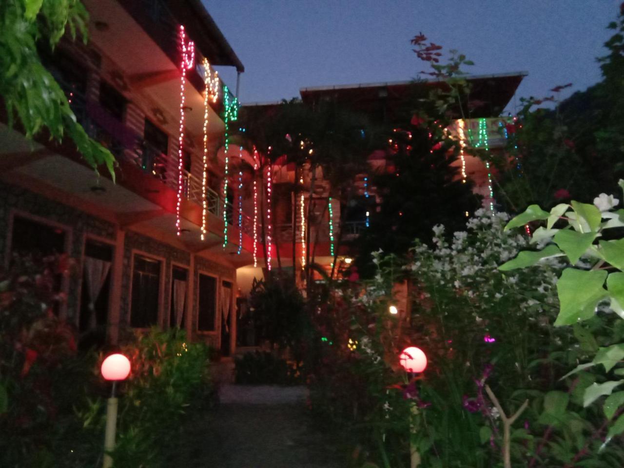 Kalpana G. House Hotel โพคารา ภายนอก รูปภาพ